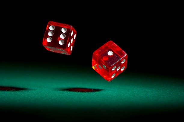 cuki mobile app interface showing slot games and sportsbook on Android and iOS